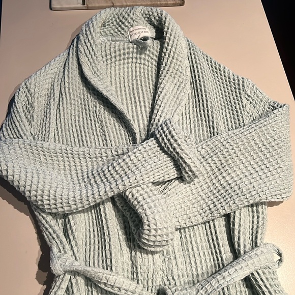 Waffle Robe from One Wednesday! Size XS - Picture 3 of 5
